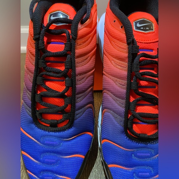 Nike Air Max Plus- Men’s 10 - Picture 7 of 13